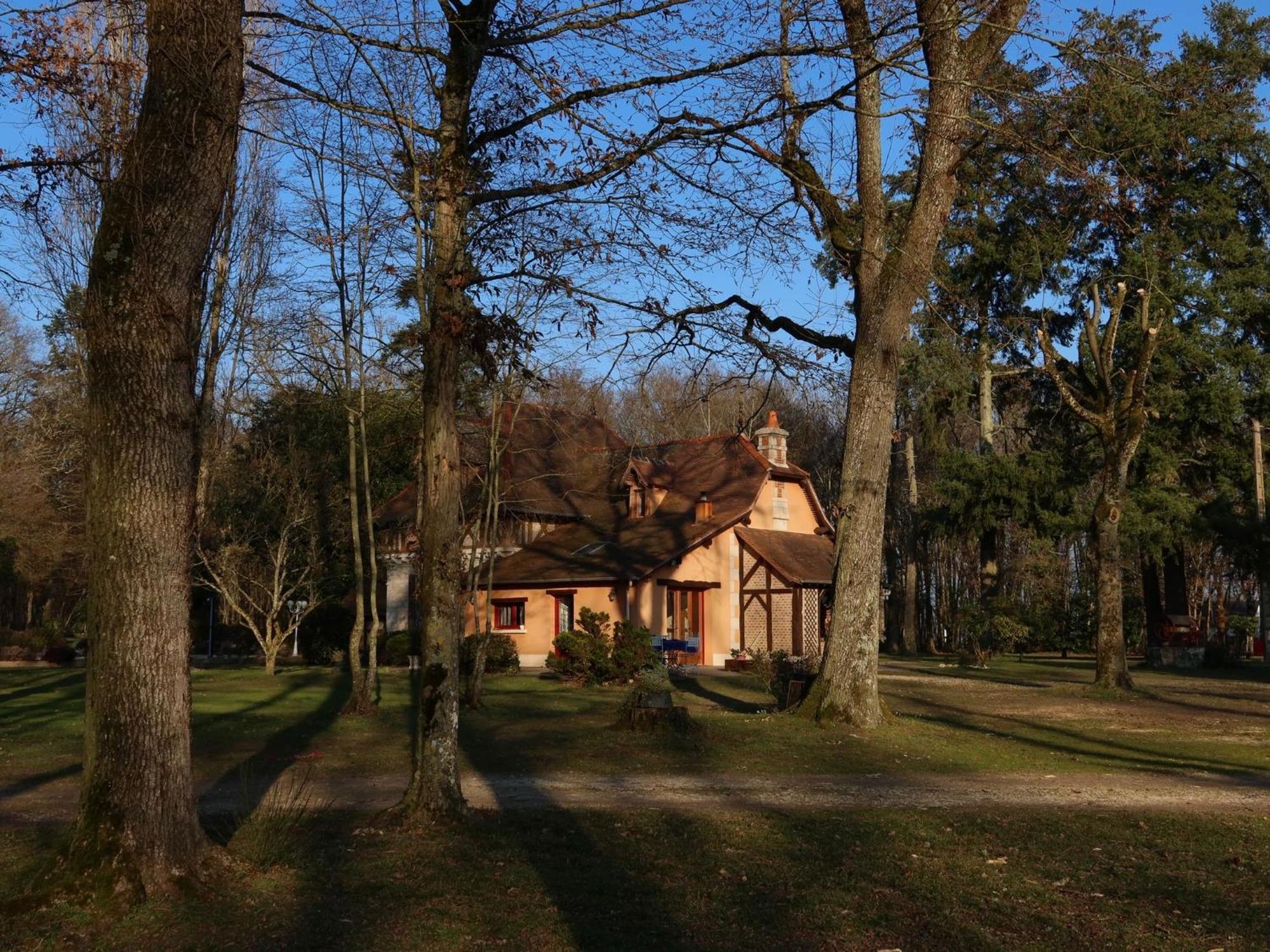 La Faisanderie Saint-Florent-sur-Cher Dış mekan fotoğraf